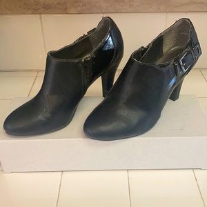 Black faux booties w/ side buckle